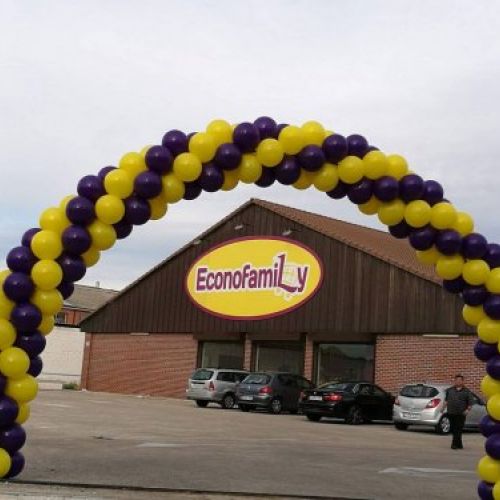 Arco de globos apertura de tienda Madrid.